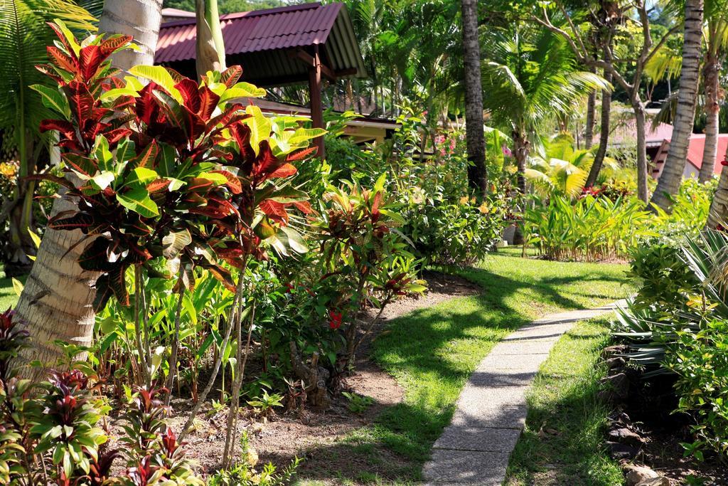 Hotel - Residence Habitation Grande Anse Deshaies Exterior photo